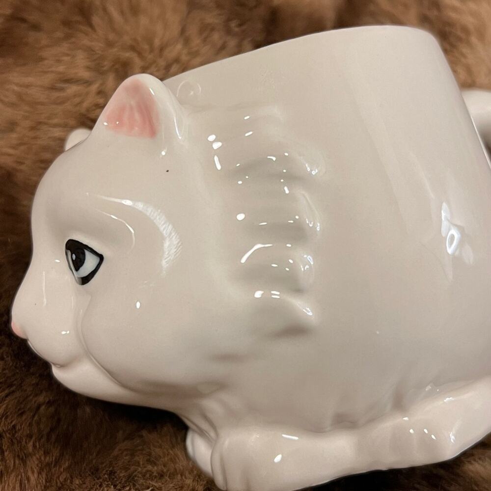 • - Picture 8 of 10